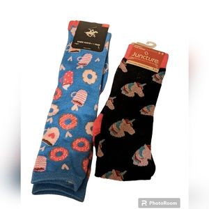 2 pair women's socks
